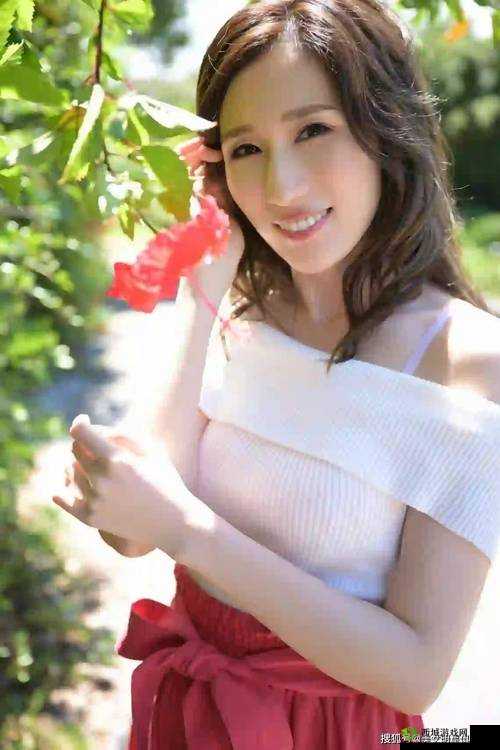 成人 18 亚洲 AV 播放:无尽激情,尽在这里