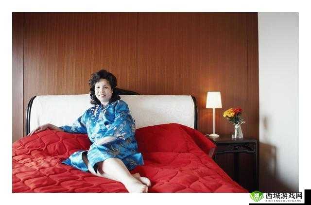 亚洲女同老女人熟女生成人网站,满足你所有的幻想
